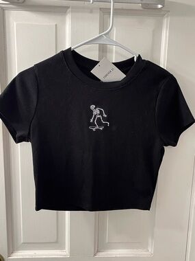 Forever 21 Black Crop Tee with White Skeleton Skate Graphic